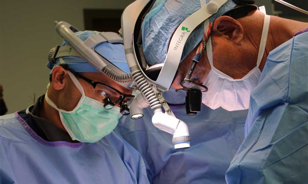 Minimally Invasive Brain Surgery Treatment 